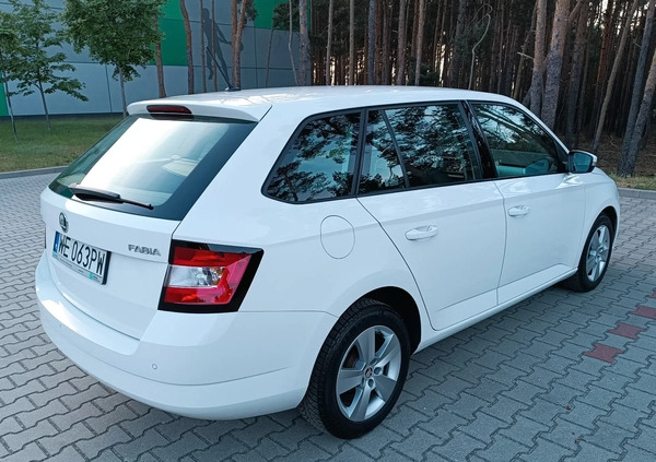 Skoda Fabia cena 34900 przebieg: 134950, rok produkcji 2017 z Góra małe 497